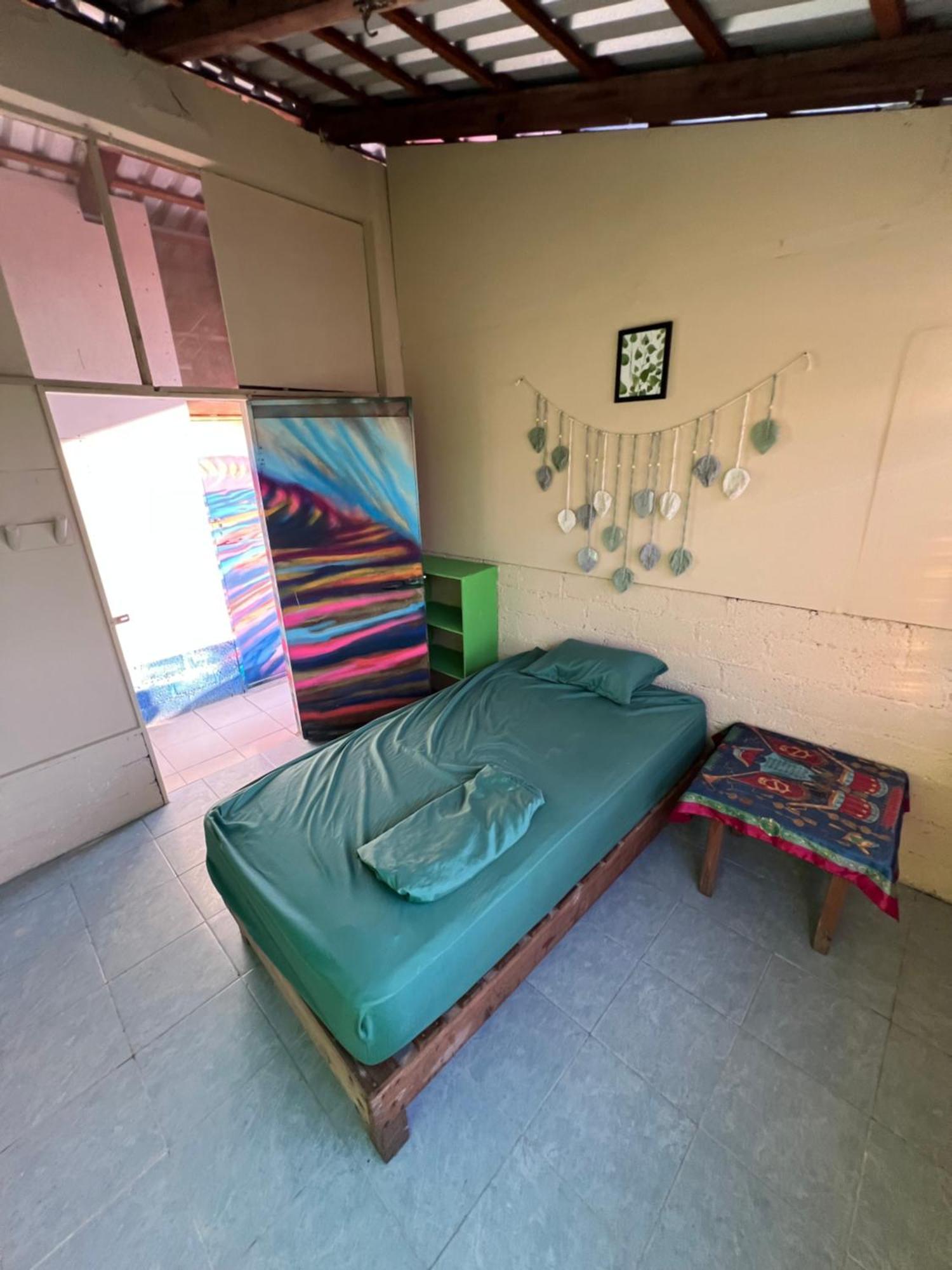Pipeline Hostel Пуэрто-Эскондидо Экстерьер фото